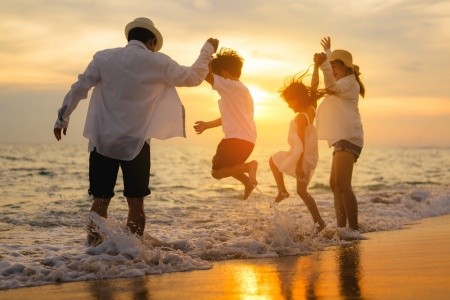 Last minute jarné prázdniny s deťmi: Utečte zo zimy rovno k moru