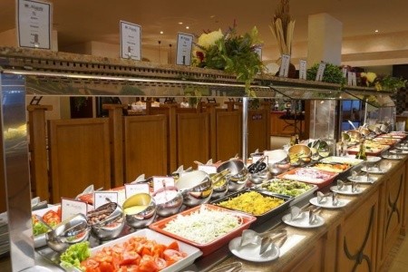 Dit Majestic Beach Resort - 8