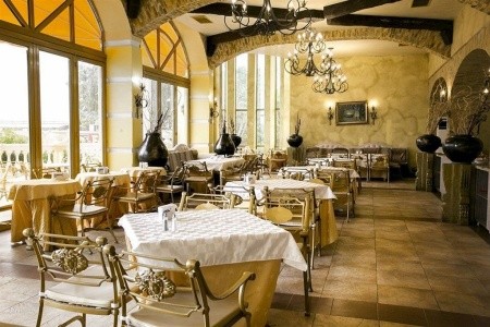 Imperial Palace (Ex. Victoria Palace) - 12