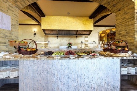 Imperial Palace (Ex. Victoria Palace) - 16