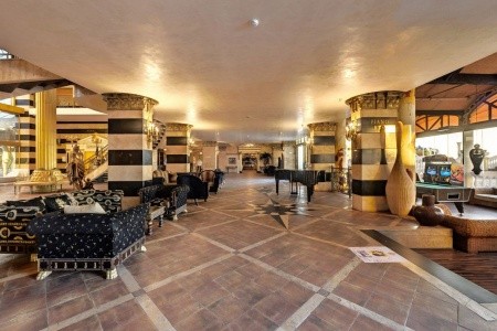 Imperial Palace (Ex. Victoria Palace) - 19