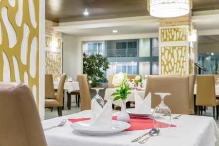 Chanalai Hillside Resort - 24