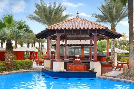 Spojené arabské emiráty Dubaj The Ritz-Carlton Dubai International Financial Centre 12 dňový pobyt Polpenzia Letecky Letisko: Viedeň November 2026 ( 8/11/26-19/11/26)