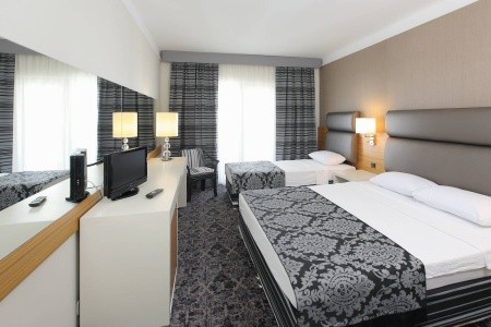 Cettia Beach Resort - 11