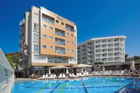 Cettia Beach Resort - 19