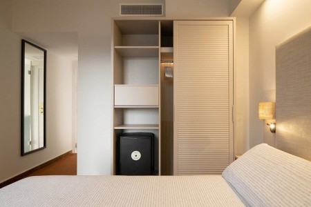 Innside Costablanca - 12