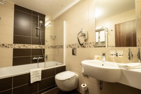 Česká republika Južná Morava Sladovna (Černá Hora) 3 dňový pobyt Podľa programu Vlastná April 2026 ( 6/04/26- 8/04/26)