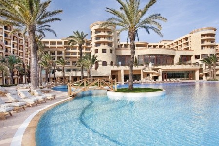 Mövenpick Resort & Marine Spa - 5