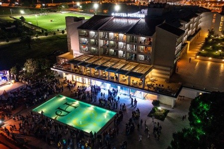 Princess Beach & Conference Resort - 17