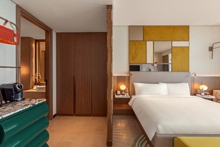 So Ras Al Khaimah - 80