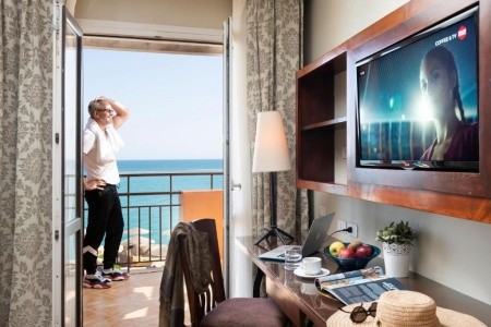 The Three Corners Ocean View - 32