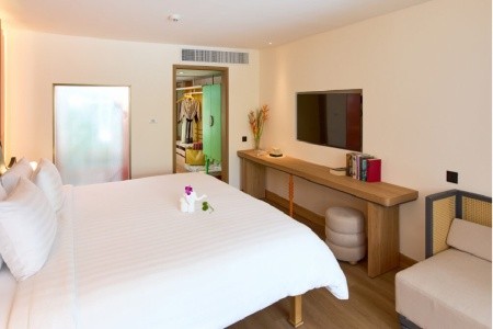 Thajsko Phuket Burasari Patong 8 dňový pobyt All Inclusive Letecky Letisko: Praha February 2027 ( 8/02/27-15/02/27)