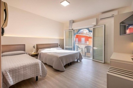 Maxim (Caorle)