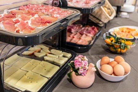 Long Beach Village - 10