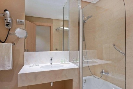 Nh Bilbao Deusto - 7