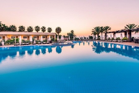 Vuni Palace & Casino - 4