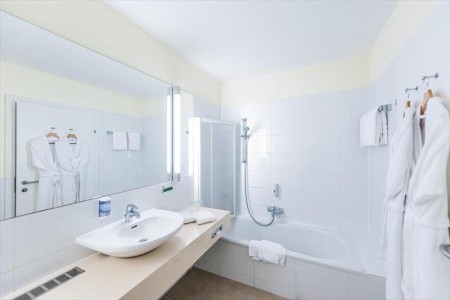 Rakúsko Štajersko Therme Nova (Köflach) 4 dňový pobyt Polpenzia Vlastná August 2026 (15/08/26-18/08/26)