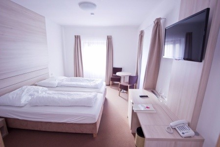 Horský Hotel Lorkova Vila - 8