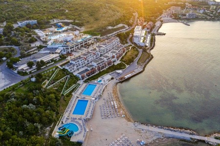 White Lagoon - 2