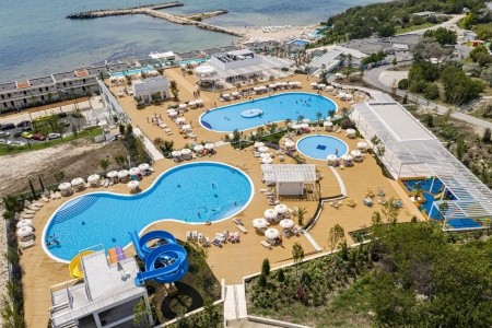 White Lagoon - 4