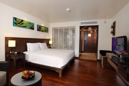 Le Meridien Phuket Beach Resort - 8