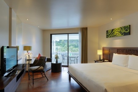 Le Meridien Phuket Beach Resort - 10