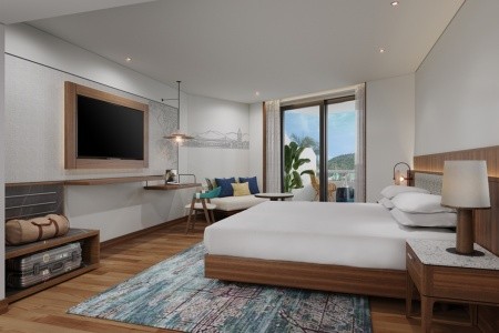 Le Meridien Phuket Beach Resort - 50