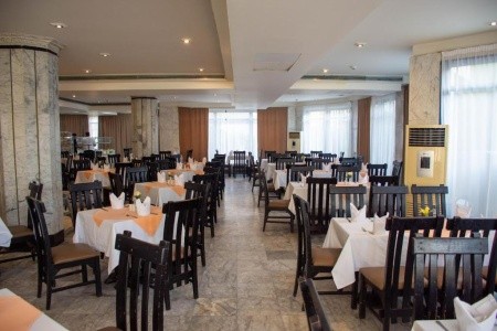 Cataract Resort - 13