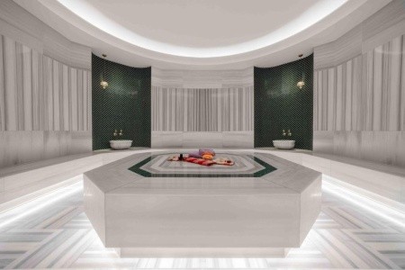 Merit Royal Gardens Hotel & Casino - 20