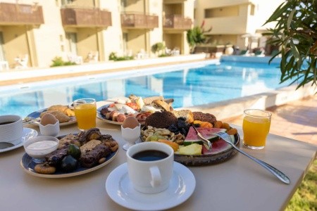 Giannoulis Santa Marina Plaza - 14