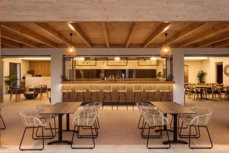 Malena Hotel & Suites - 48