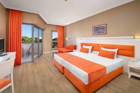 Sueno Hotels Beach Side - 40