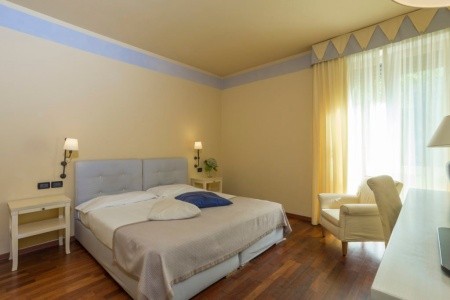 Green Park Resort - 29