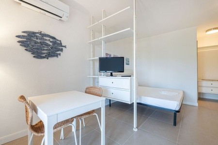 Residence Elbamar Lacona 1 - 11