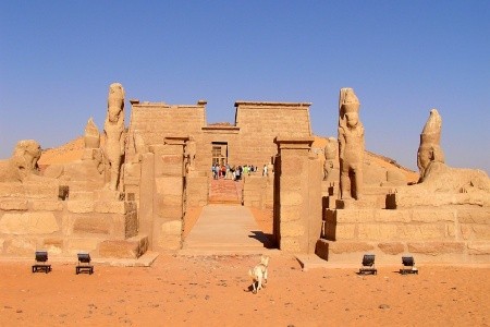 Plavba po Násirově jezeře s pobytem u moře - 3