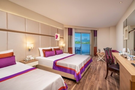 Turecko Turecká riviéra Delphin Botanik Platinum 10 dňový pobyt All Inclusive Letecky Letisko: Praha June 2026 ( 7/06/26-16/06/26)