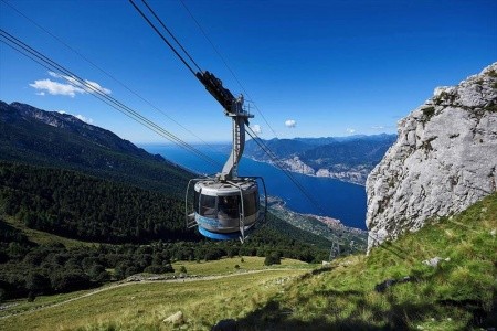 Lago di Garda - hory, palmy a vůně citronů - 1