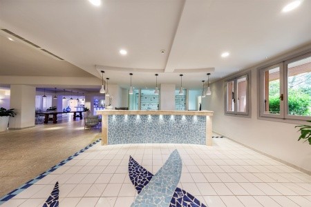 Blu Laconia Village - 5
