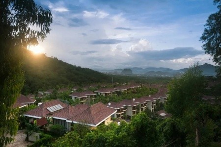 Sanya Ocean Sonic Banling Hotspring Resort - 2
