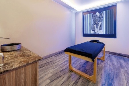 Sirena Beach Resort & Spa - 4