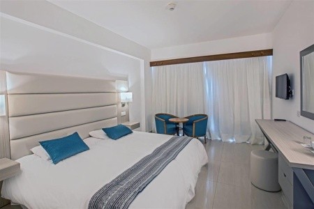 Nelia Sea Breeze (Ex. Anmaria Hotel) - 4