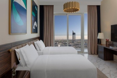 Avani Palm View Dubai Hotel & Suites - 4