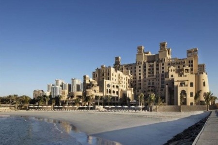 Sheraton Sharjah Beach Resort - 2