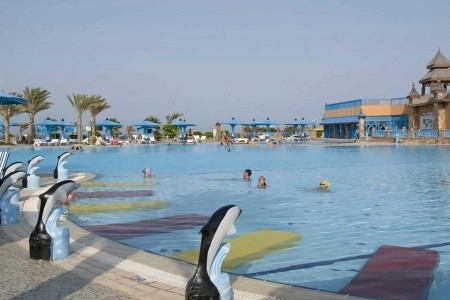 Dreams Beach - 4