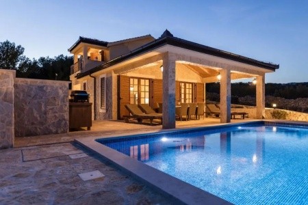 Villa Maslina (Vinišće) - 1