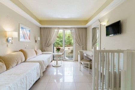 Pearl Seabreeze Suites - 4