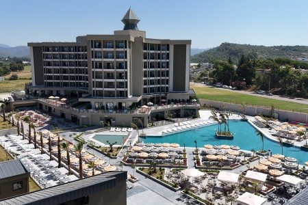 Palemon Resort & Spa - 2