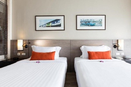 Deevana Plaza Phuket - 8