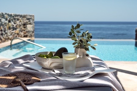 The Royal Blue - 101