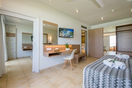 Kiani Beach Resort - 33